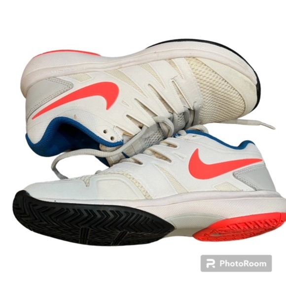 NIKE Air Zoom Prestige Tennis Shoe, Size 6 - Picture 3 of 10